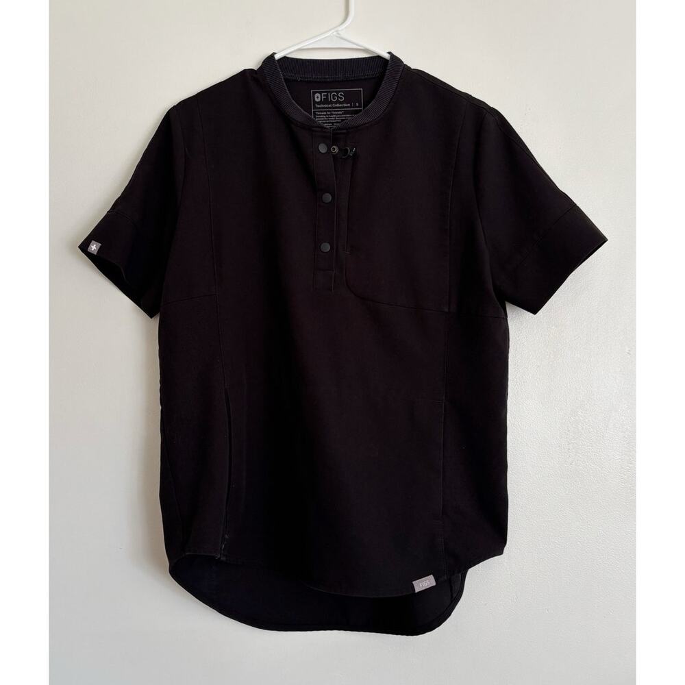 Black Figs Gidya Relaxed Henley Scrub Top S